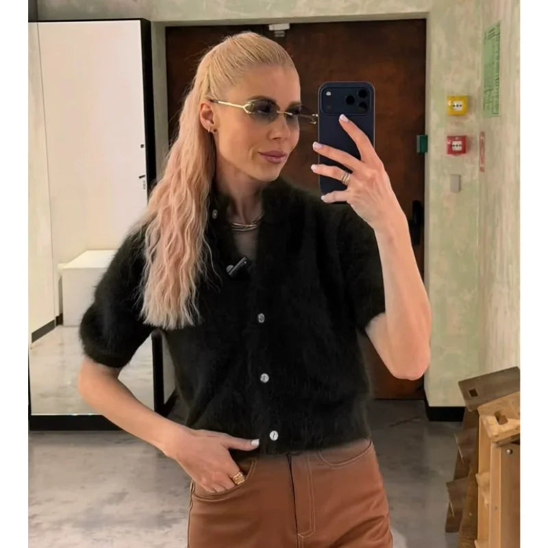 Women's Elegant Cardigan Short Sleeved Fashionable Single Breasted Plush Slim Fit Top Casual Daily Wear Sweater Solid Knitted