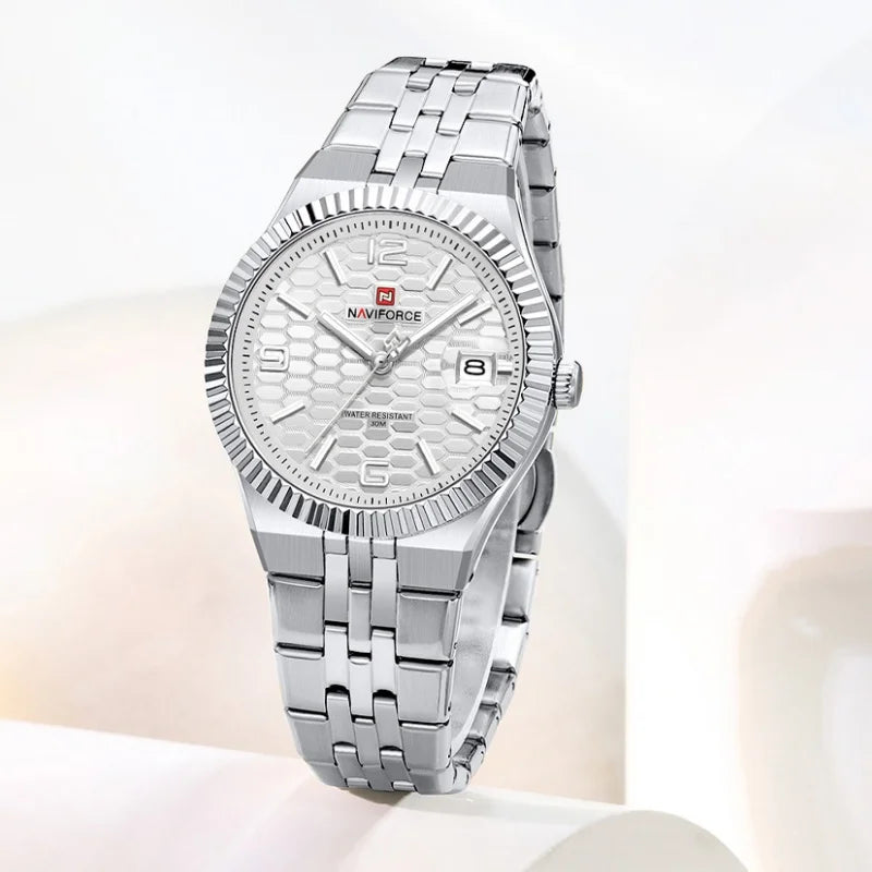 NAVIFORCE NF5079 Women's Quartz Watch — Waterproof Stainless Steel Bracelet