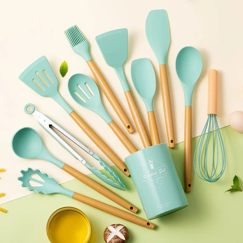 Silicone Kitchen Utensils - Tongs, Pasta Server, Basting Brush, Whisk - photo 4