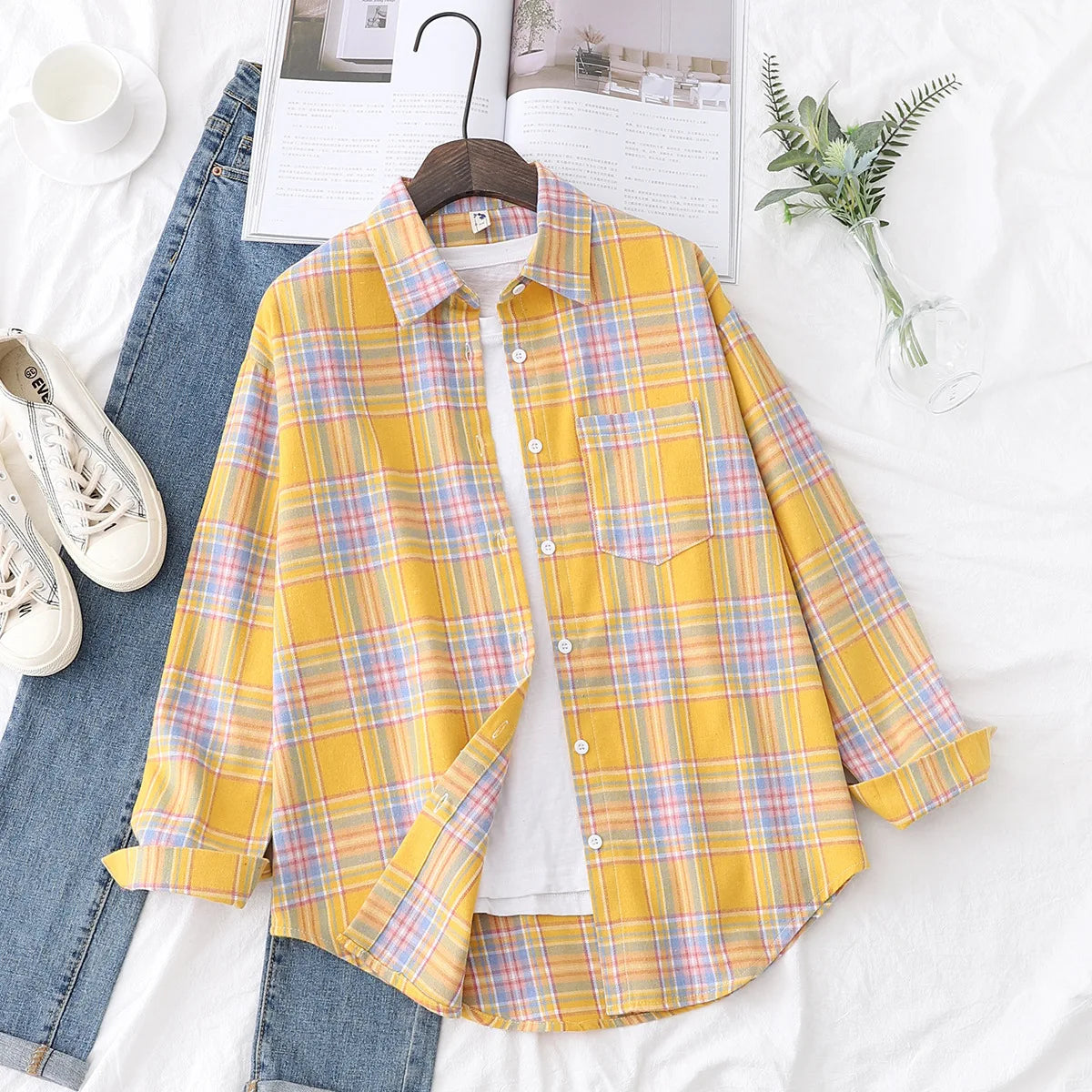Women's Plaid Long Sleeve Shirt - Loose Casual Button-Up Blouse - photo 18