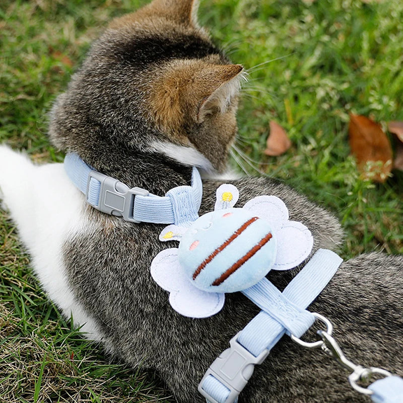 Cat Harness Leash for Cats Double Layer Adjustable Soft Vest Bee Medium Dog Harness for Walking Outdoor Comfortable Kitten Leash