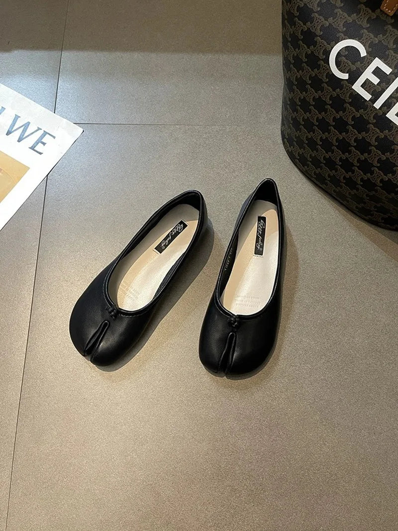 Women Black Tabi Ninja Shoes Woman Microfiber Leather Comfy Flats Split Toe Slippers Soft Bottom Loafers Ladies Moccasins 35-40