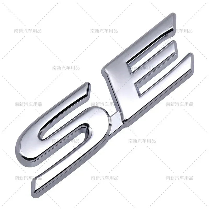 3D Metal XSE XLE SE LE Letters Rear Trunk Emblem Badge Car Sticker For Toyota CAMERY YARIS RAV4 COROLLA EX CROWN Accessories