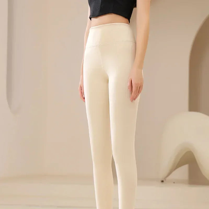 Women's Fleece Lined Sheer-Look Tights - Non-Slip Footed Thermal Pantyhose - photo 18