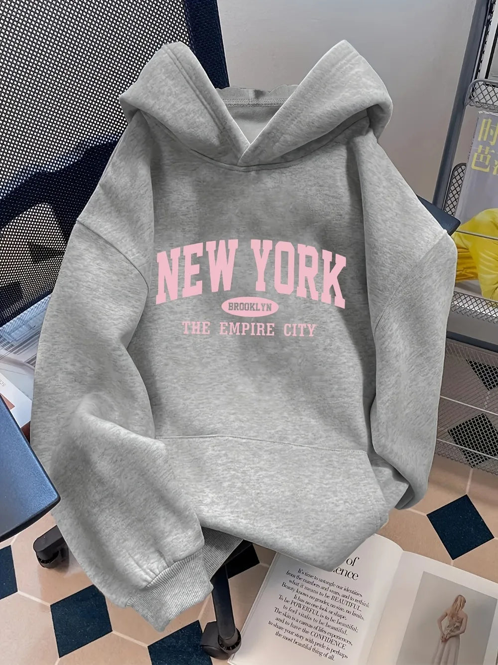 Women's Letter Print Hoodie with Pockets