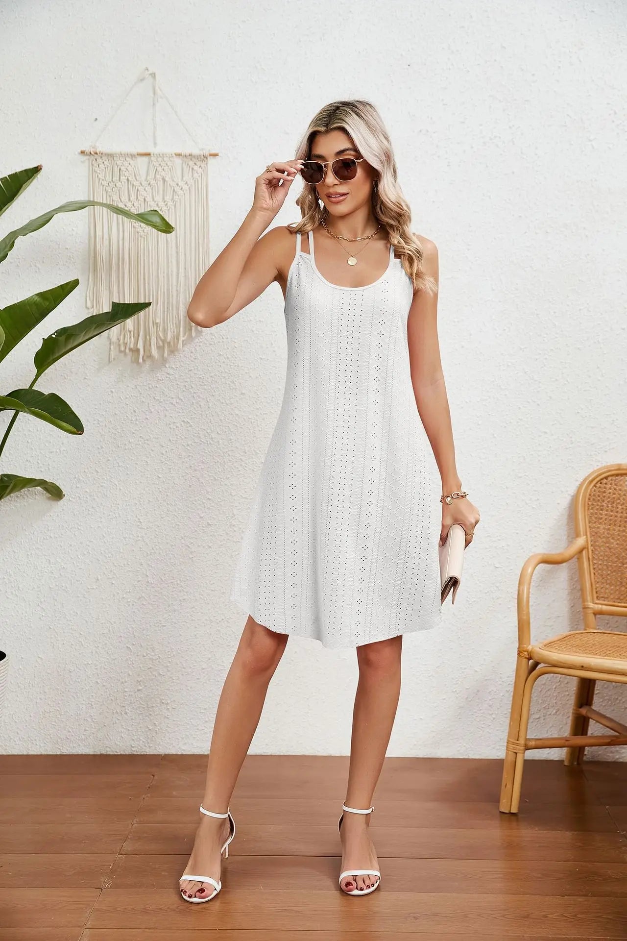 New Women's Solid Color Round Neck Suspender Loose Sleeveless Dress Fashion Summer Sexy Backless Beach Vacation Short Dress 2026
