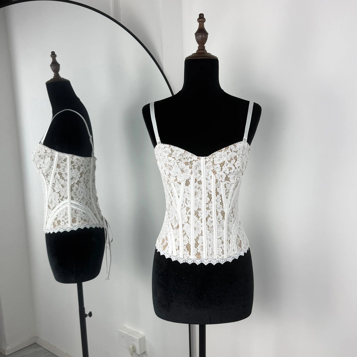 Tuularose Summer Women's Camisole Fashion Print Lace Patchwork Sleeveless Lace-up Tops New Party Hot Girl Streetwear Female Tops
