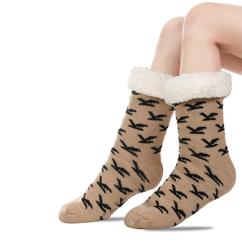 Women's Sherpa Lined Slipper Socks - Geometric Knit with Grip Soles - photo 3