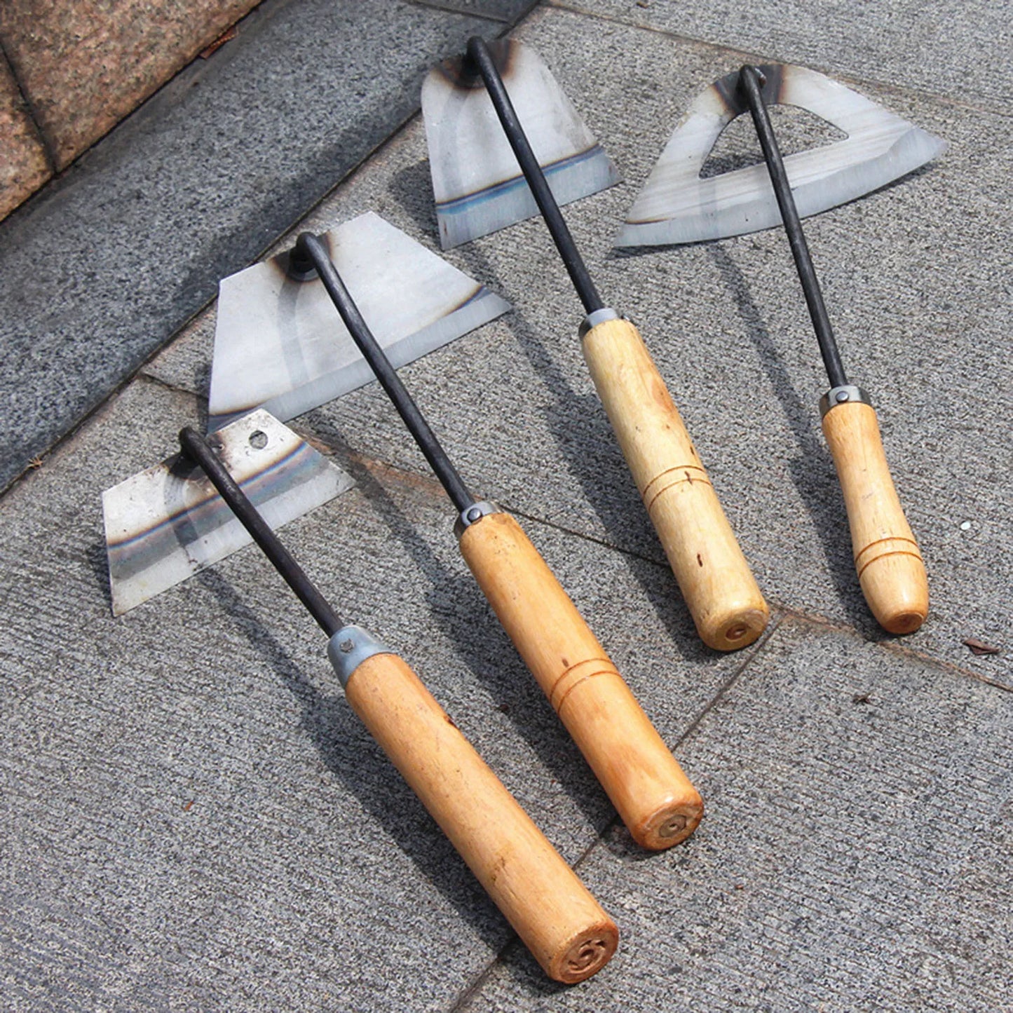 Carbon Steel Garden Hoe & Weeder — Dual-Purpose Hand Weeding Tool