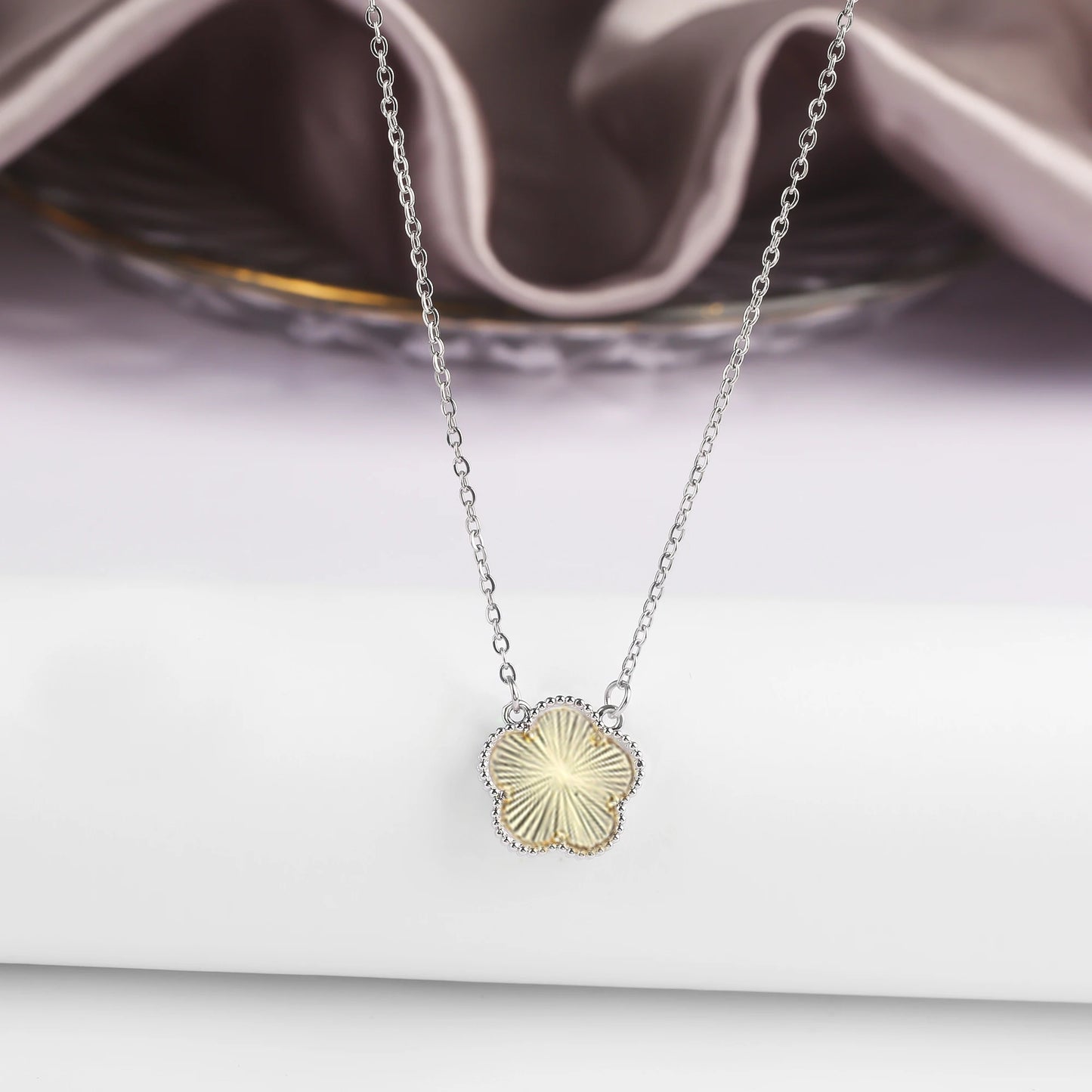 Five-Petal Flower Pendant Necklace — Natural Stone, 7 Colors