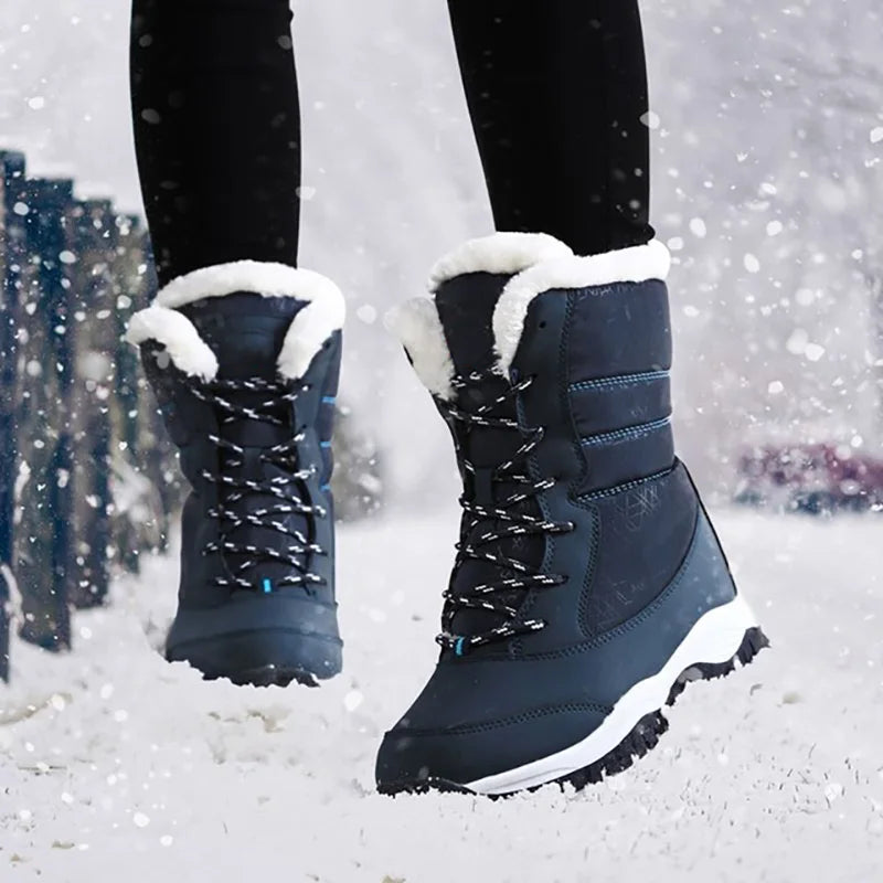 Women's Heeled Platform Ankle Boots - Plush Lined Winter Boots