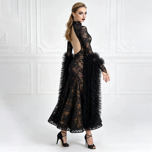 Women's high-neck lace tulle waltz gown
