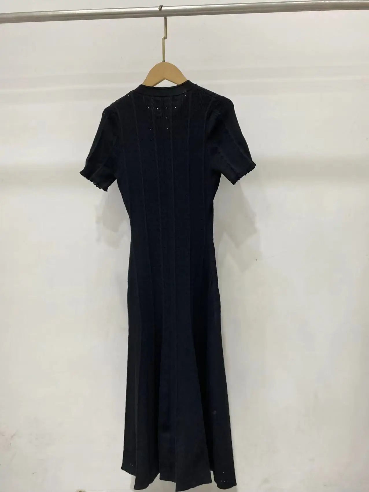 Orange Single-breasted Knitted Long Dress Women 2025 Spring Summer New Fashion O-Neck Elegant Slim Short-sleeved Dresses