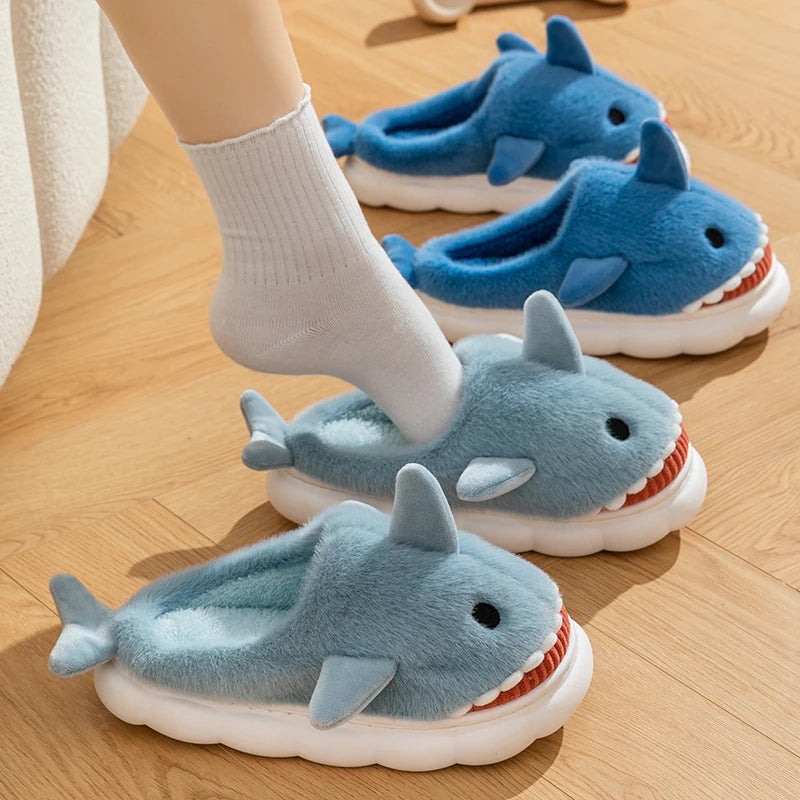 Fluffy Slippers Women Home Flat Cartoon Luxury Designer Shoes Girls Cute Fashion Winter Platform Fuzzy Fur Slides Warm Footwear