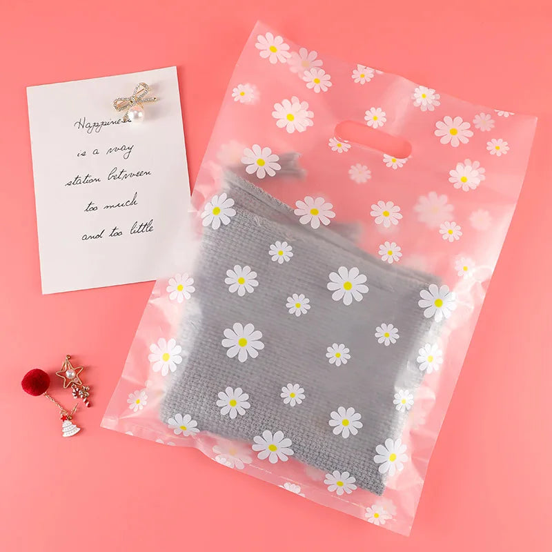 25pcs/lot Small Plastic Bag for Jewelry/Earrings/Scarf/Socks Little Daisy Wedding Gift Bags Mini Packaging Bags for Business