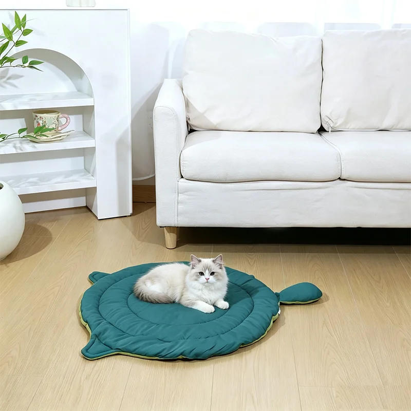 Cat Face Pet Bed Mat - Soft Breathable All-Season Cushion