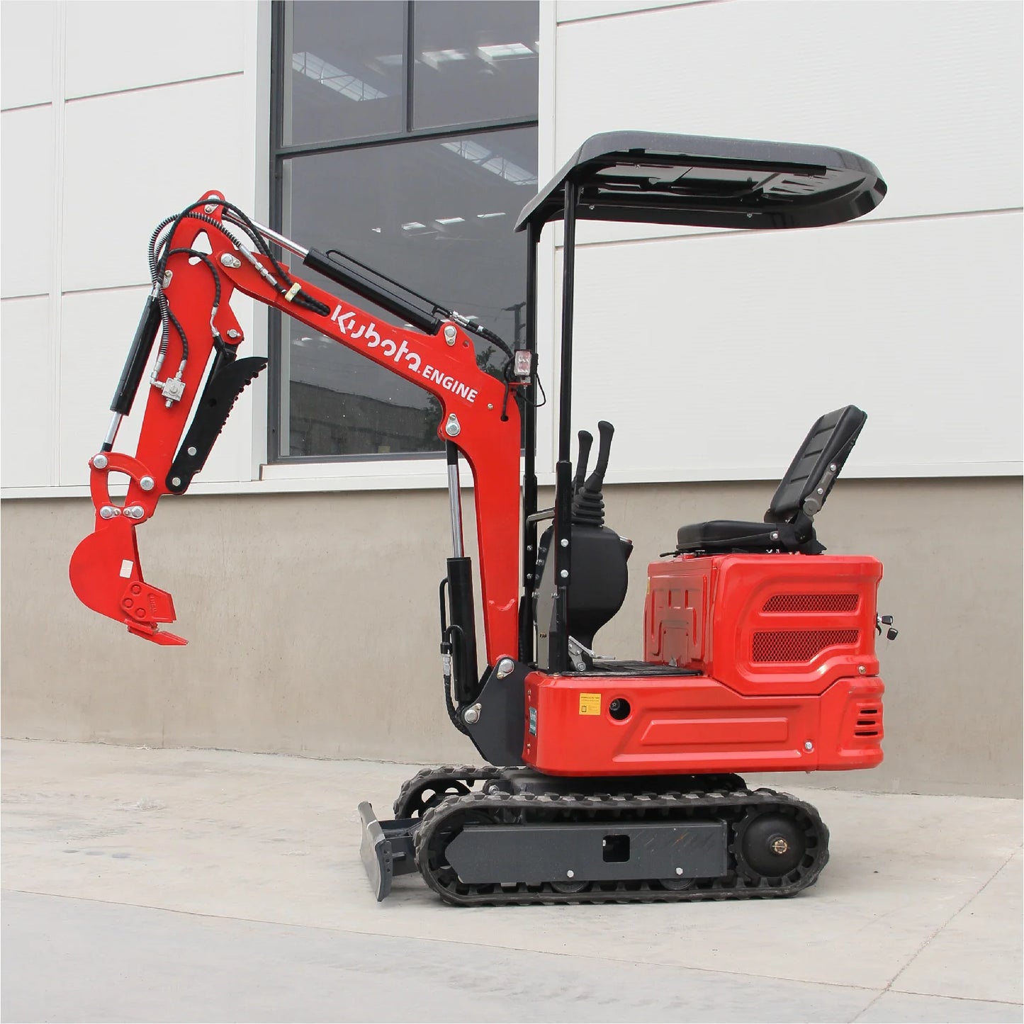 MACHPRO Mini Excavator with Kubota Engine, Equipped with Hydraulic Thumb Clamp & Multiple Attachments Free Shipping