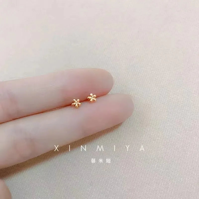 Korean Minimalism Gold Color Small Leaf Butterfly Stud Earrings for Women Hypoallergenic Daily Wear Ear Girls Pierc Gifts