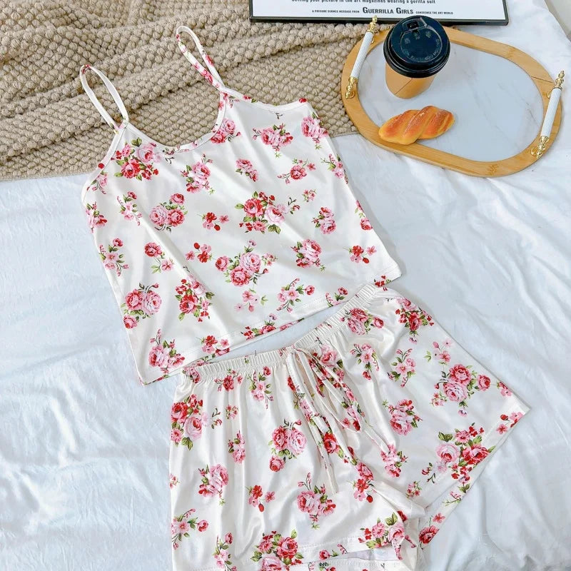 Women Casual Pajama Ladies Sexy Sleepwear Print Round Neck Ice Silk Top T-Shirt and Shorts Sets Breathable Comfortable Home Wear