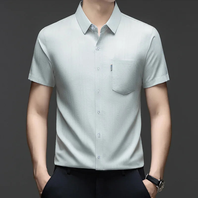 Men's Short-Sleeve Shirt - Loose Fit Button-Front, Chest Pocket