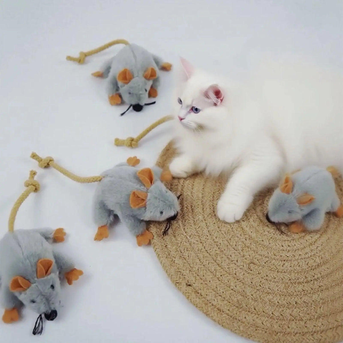 Realistic Plush Mouse Toy with Moving Tail & Sound – photo 2