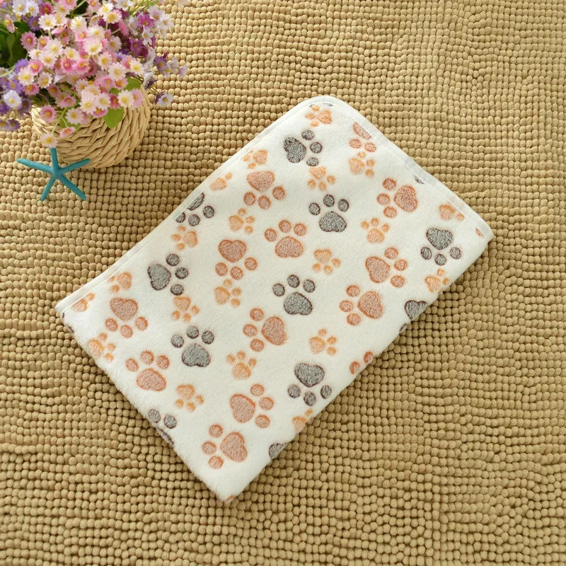 Flannel Dog Paw Print Blanket - Warm Pet Mat in 3 Sizes - photo 13