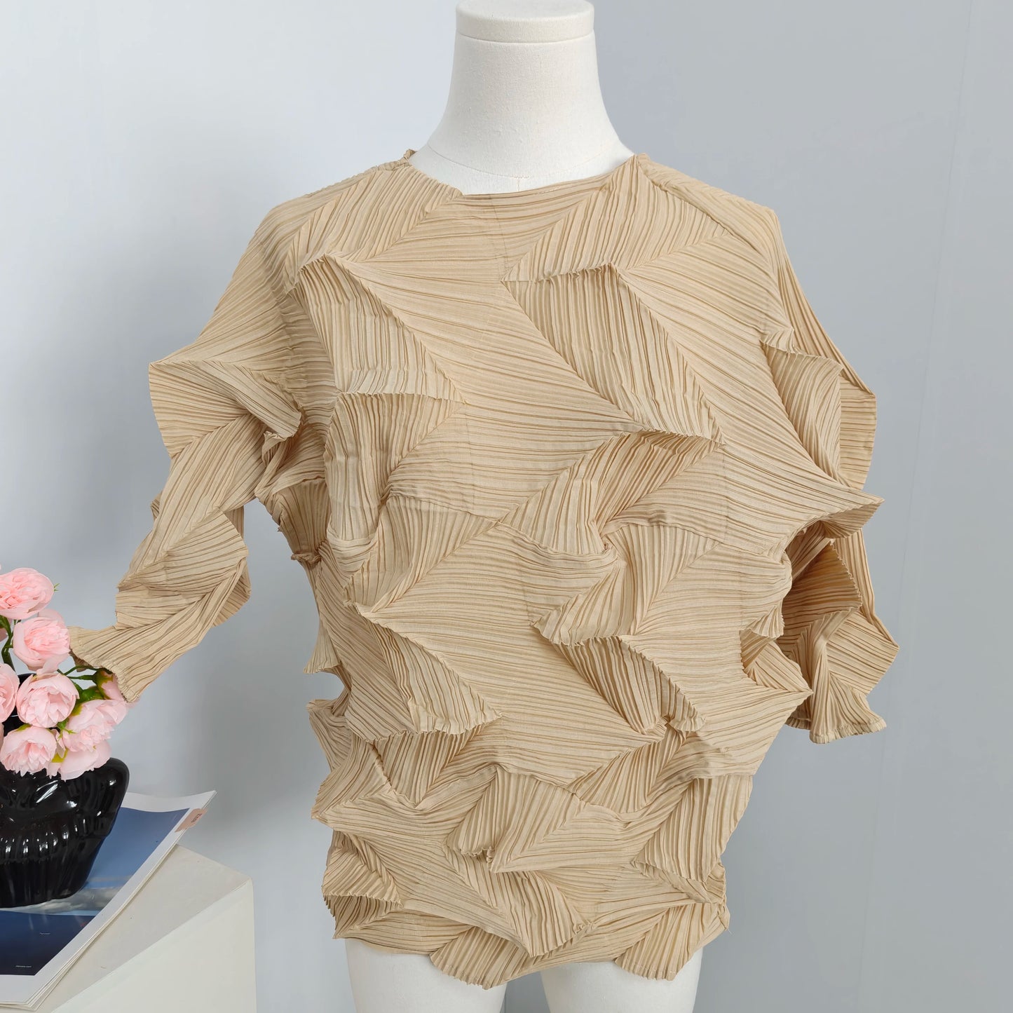 Miyake-Style Pleated T-Shirt - Women's Loose Round-Neck Summer Top