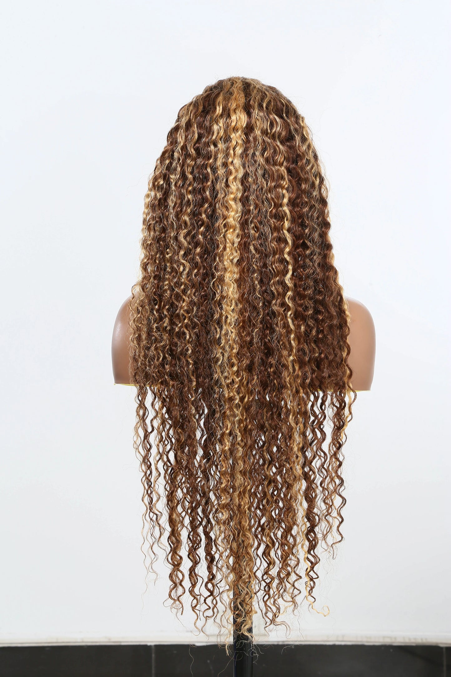 Honey Blonde Highlight HD Lace Frontal Wig - Ombre Deep Wave