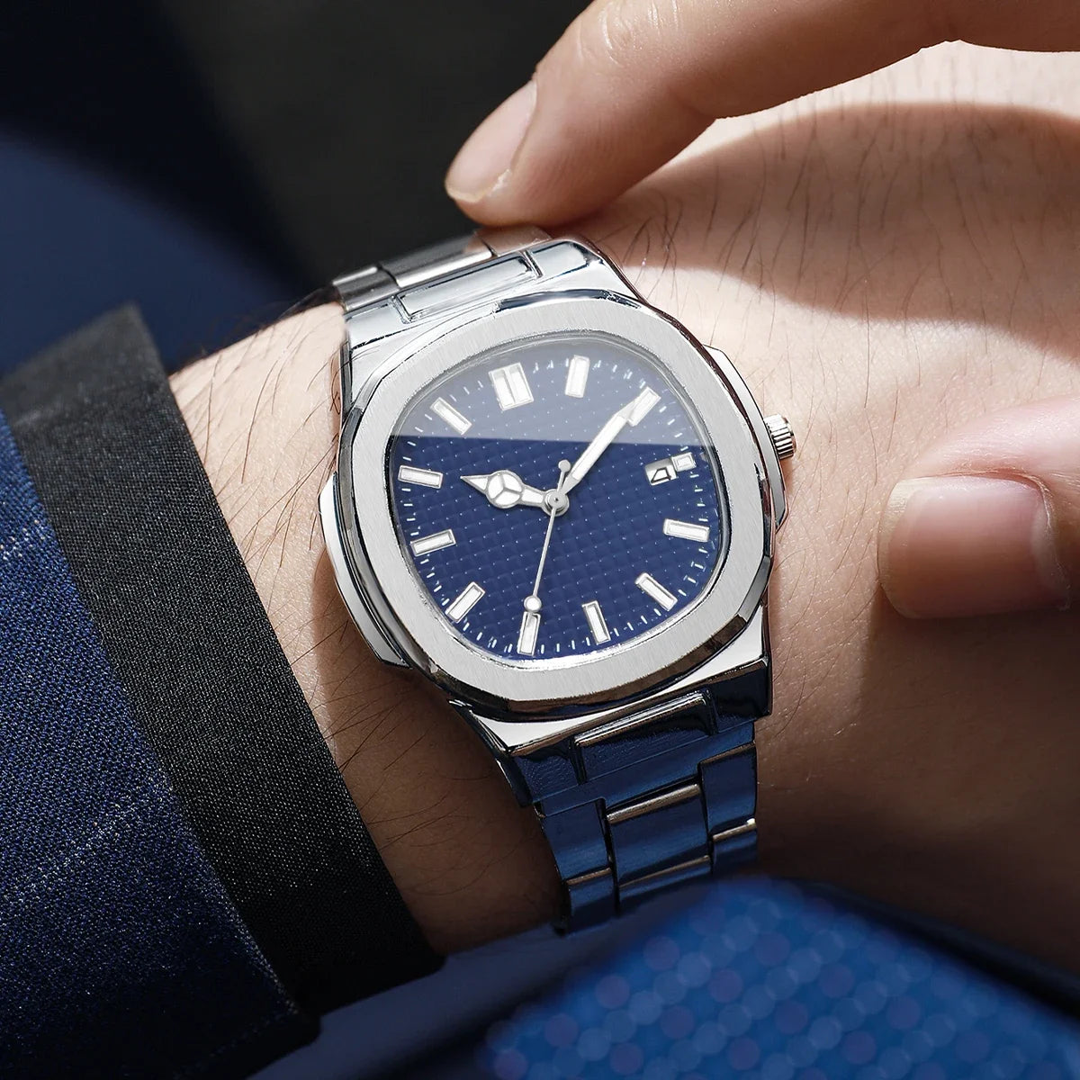 Men's Square Quartz Watch with Calendar – Minimalist Business Dress Watch