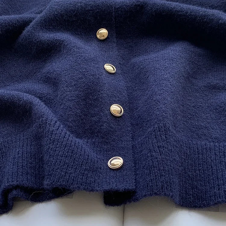Women's Loose Round Neck Knit Cardigan - Soft Sweater Jacket - photo 6