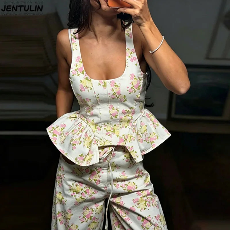 Printed Vest & Ruffle Wide-Leg Pants Set — Women's 2-Piece