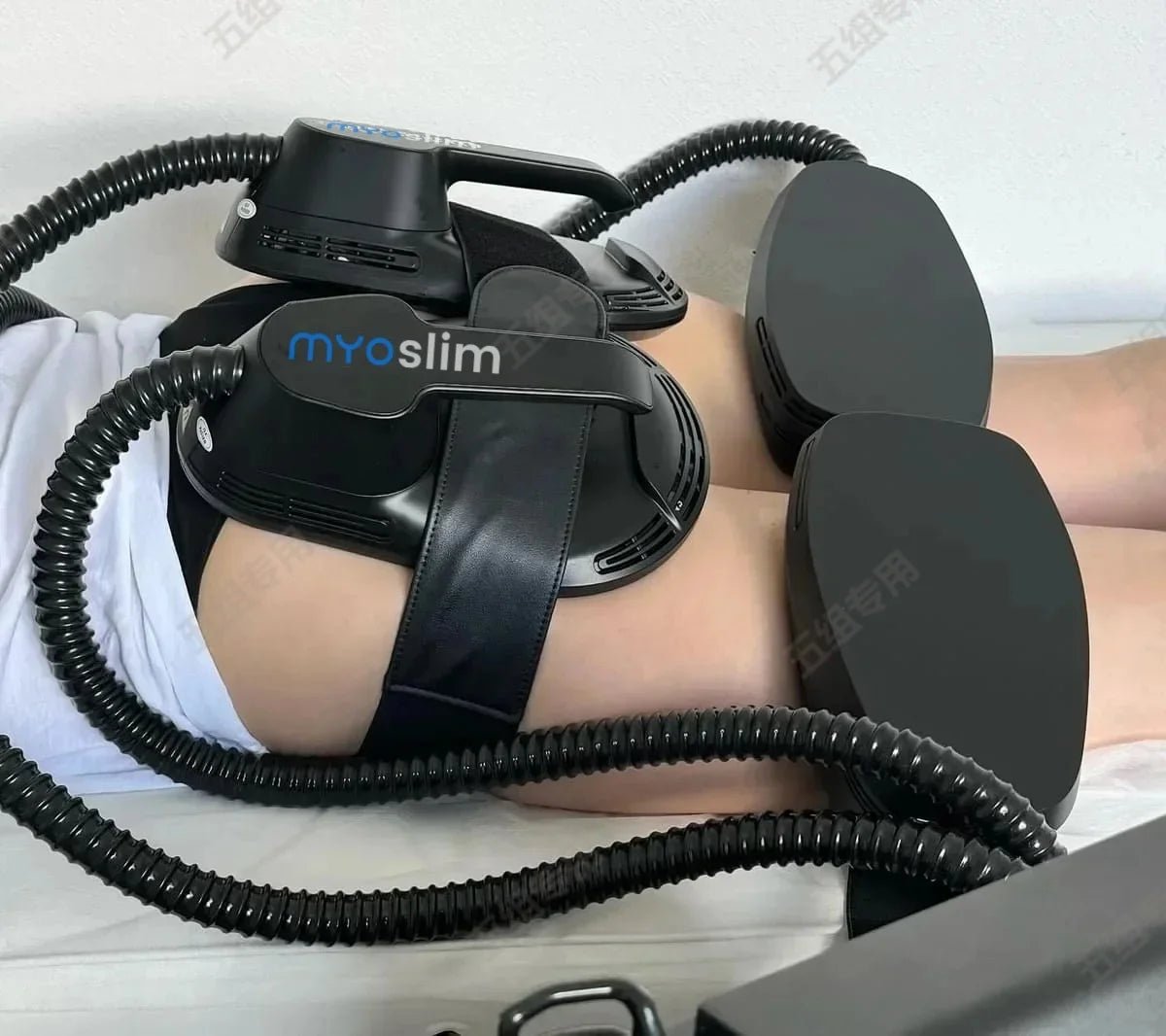 Ems Neo RF Body Sculpting Machine Nova Muscle Building Fat Burning Weight Loss Muscle Stimulation Equipment for Fitness
