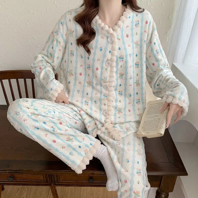 Women's Coral Fleece Pajamas - Printed Button Cardigan Sleep Set - photo 5
