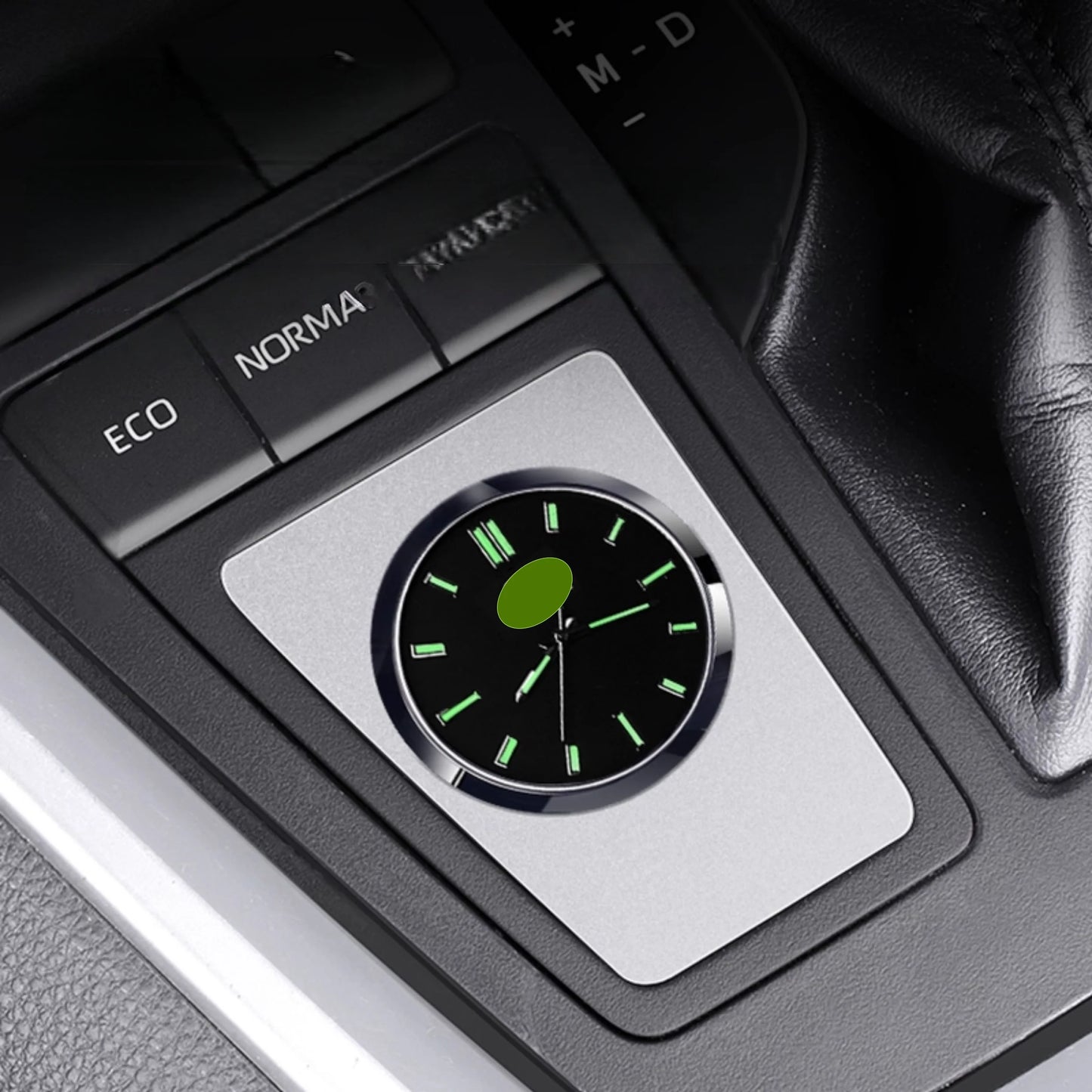 Car Dashboard Stick-On Luminous Digital Clocks Auto Vehicle Air Outlet Mini Watches For Toyota RV4 WILDLANDER 2024-2025