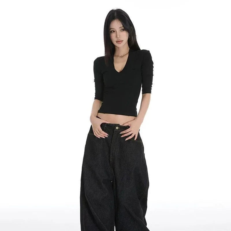 Women's Y2K Black V-Neck Crop T-Shirt - Slim Fit Summer Top