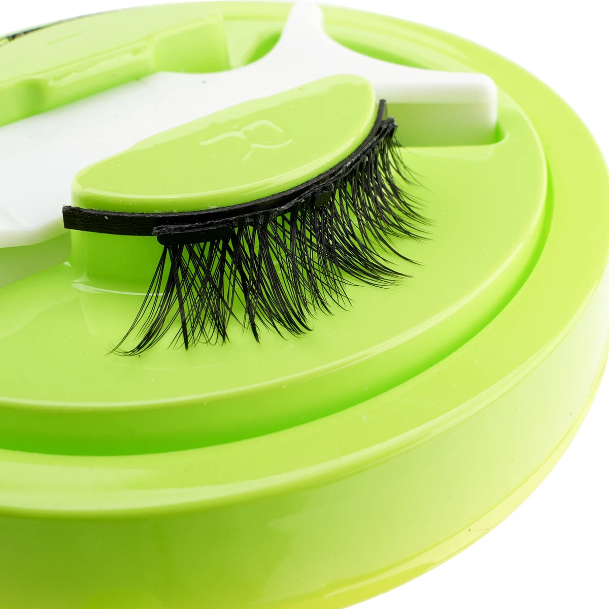 3D Magnetic Eyelashes with Tweezer – Reusable No-Glue False Lashes