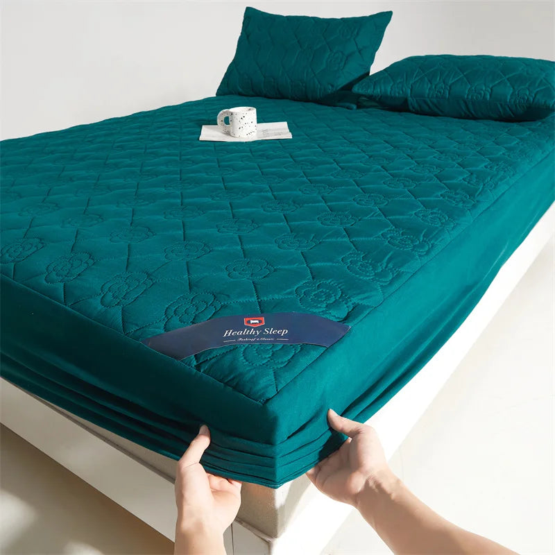 Waterproof Mattress Protector, Deep Pocket Fitted Sheet