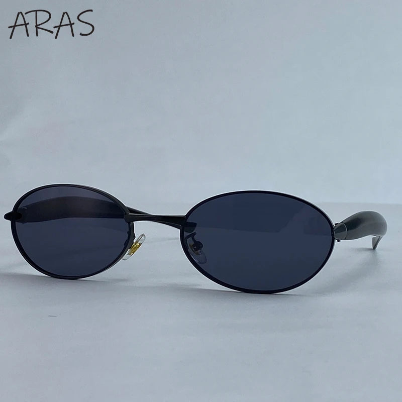 Small Oval Punk Sunglasses for Women — Metal Frame, UV400