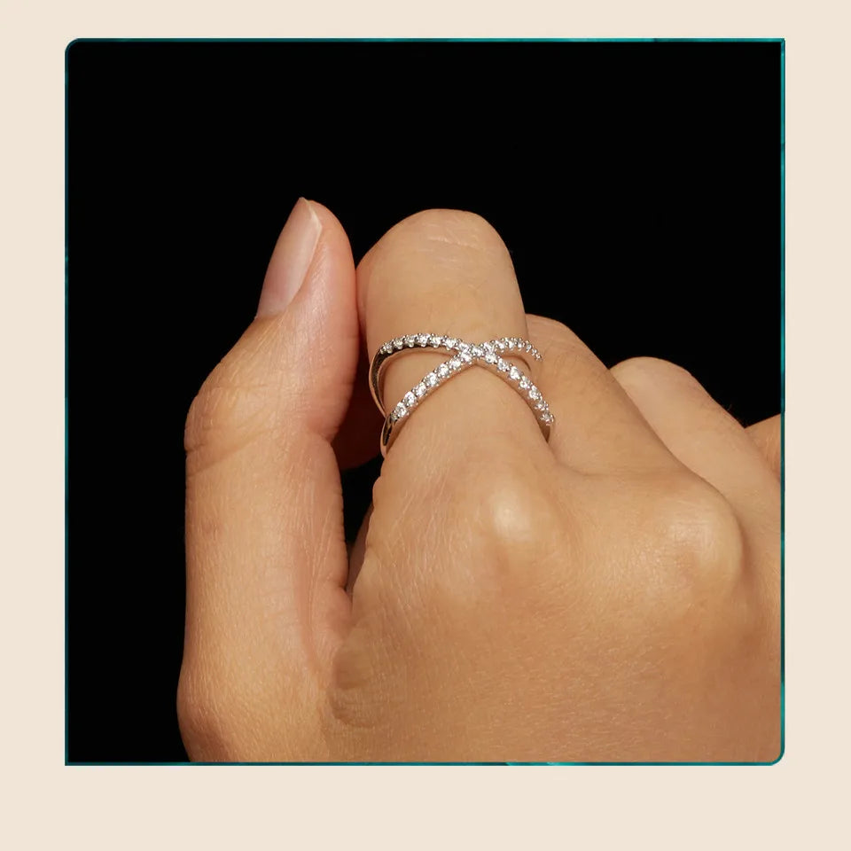 BAMOER Moissanite Criss Cross Wedding Band for Women, D Color VVS1 Moissanite Stackable X Promise Ring Wedding Fine Jewelry