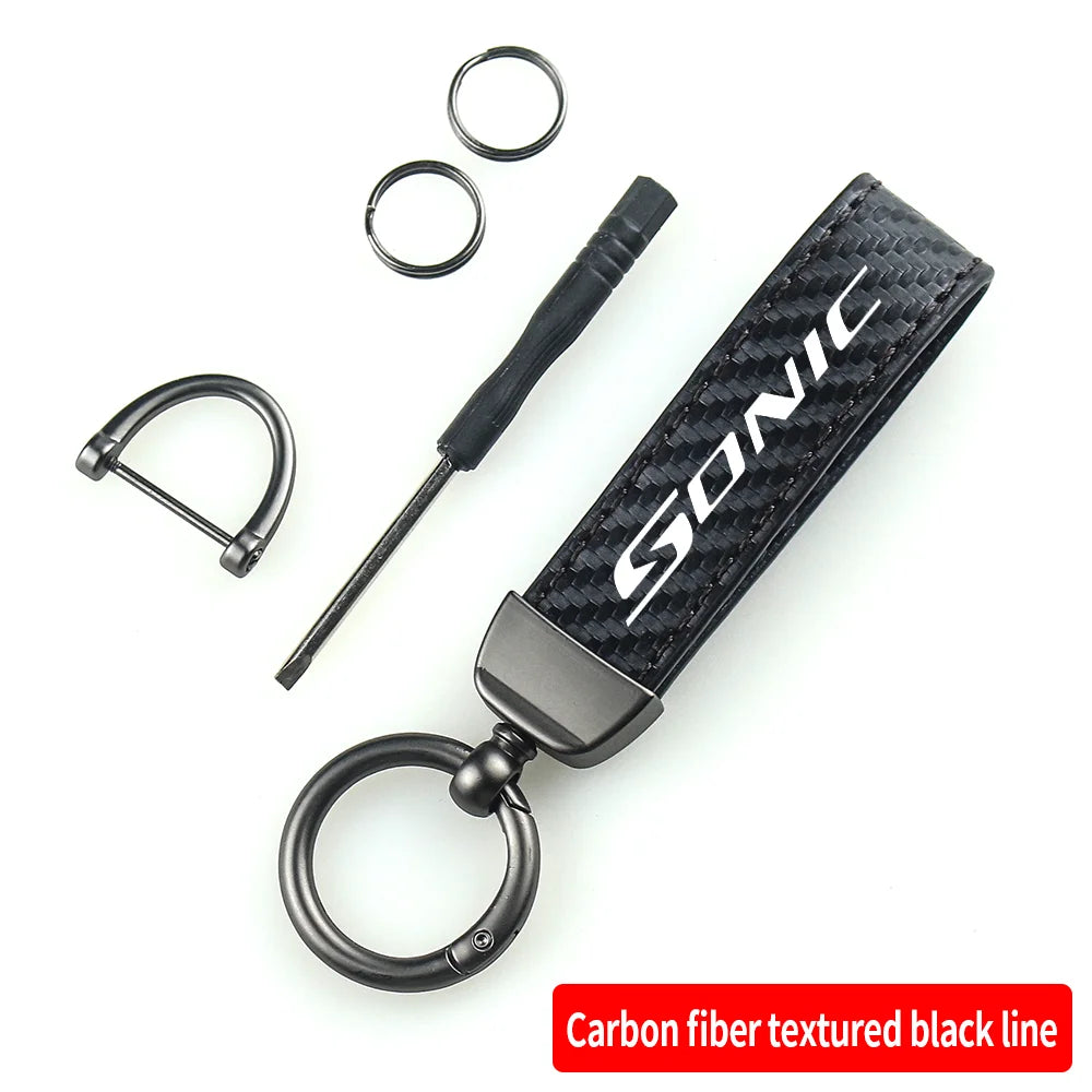 Carbon Fiber Leather Car Keychain Key Chain Pendant Keyring Horseshoe Buckle for SILVERADO SONIC SPARK SS Auto Accessories