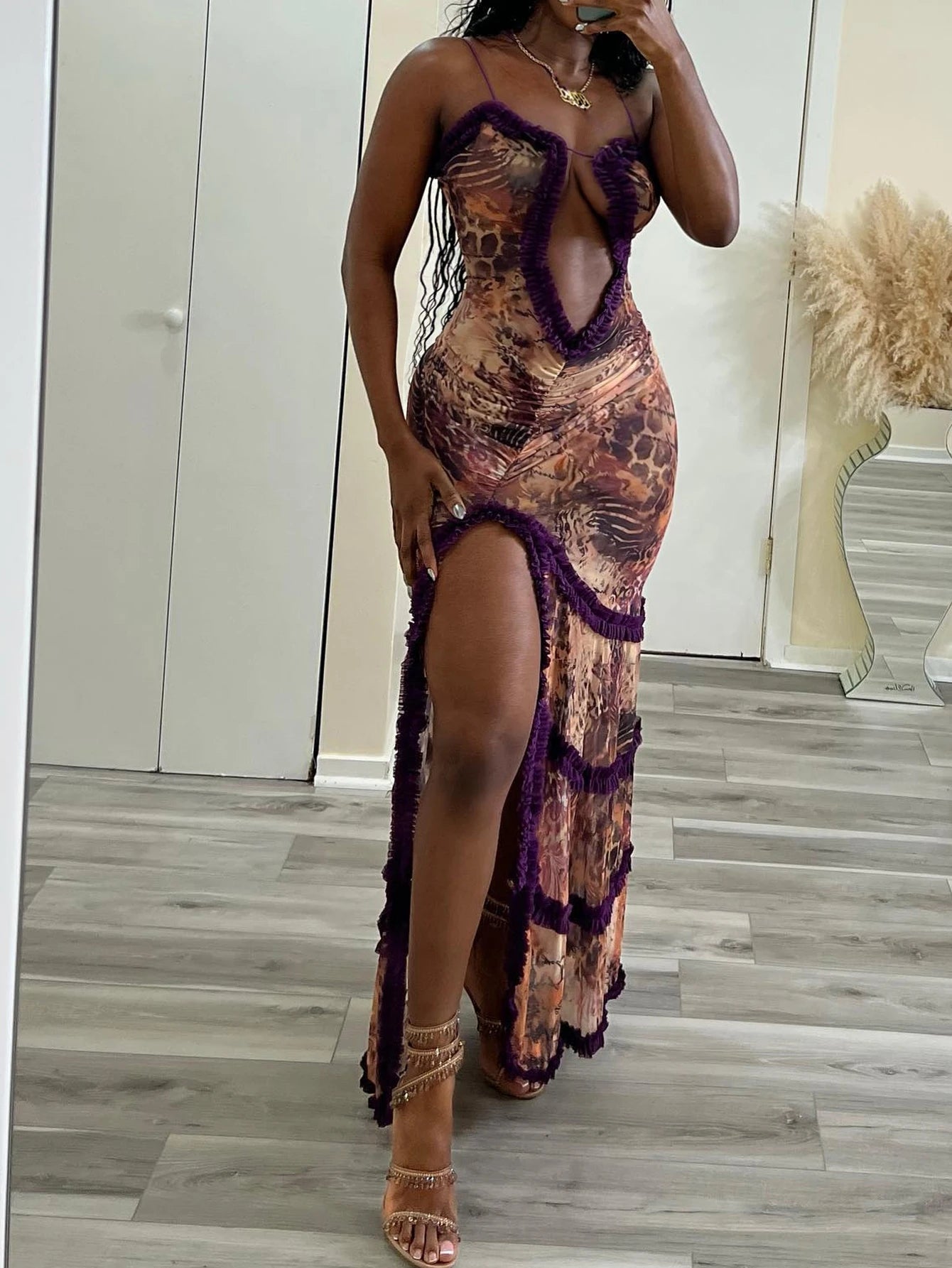 Women's sexy line hollow high slit dress with pleated lace slit dress