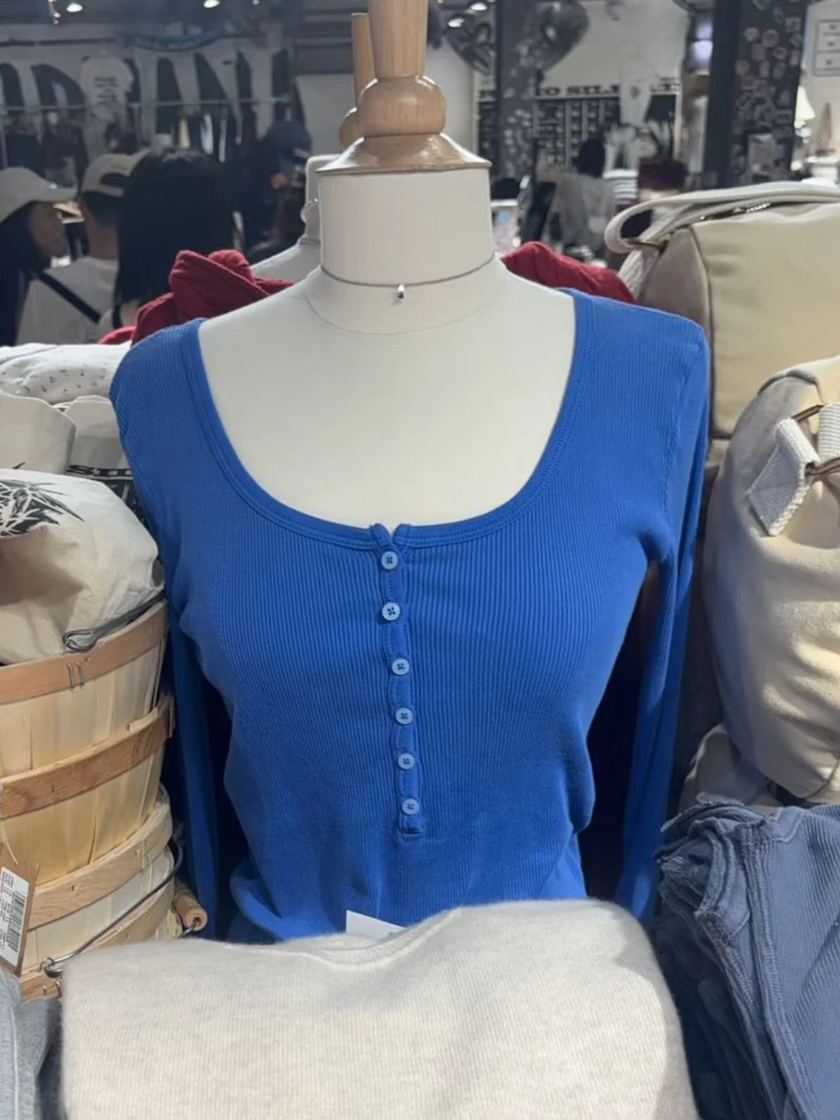 Women's Ribbed Long-Sleeve Top — Six-Button Slim Round-Neck Y2K Tee
