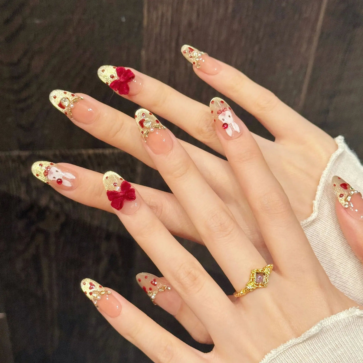 New Year Theme Handmade Press On Nails French Cat Eye Fake Nails With Velvet Bowknot Decor Light Luxury Sparkling False Nail Tip