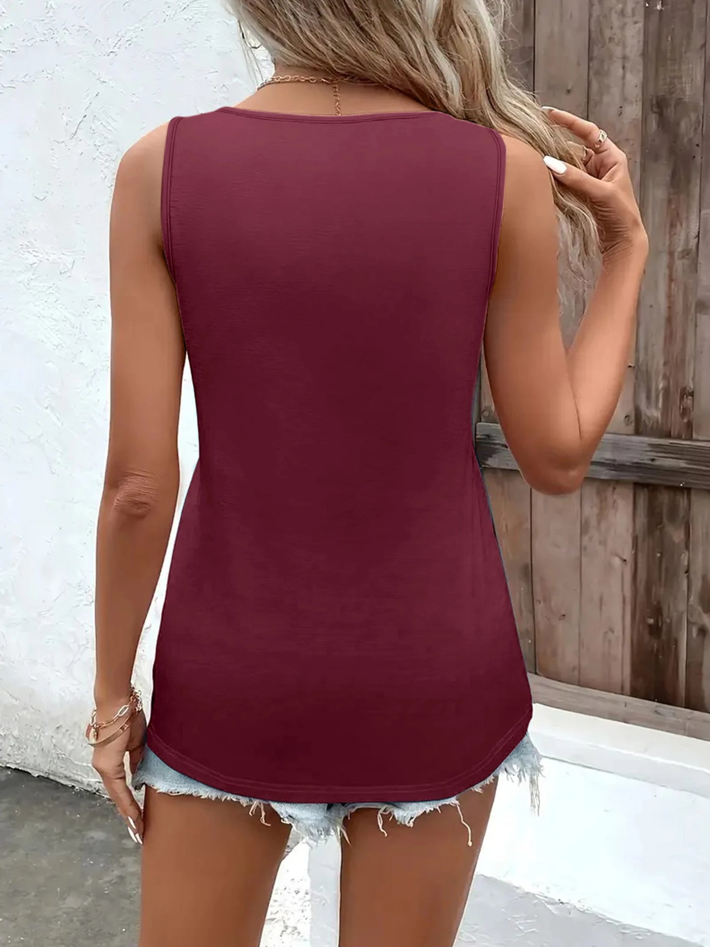 asual Women's Sleeveless V Neck Tank Top Loose Fit Lightweight Breathable Blouse for Summer Beach Vacation Office Daily Wear