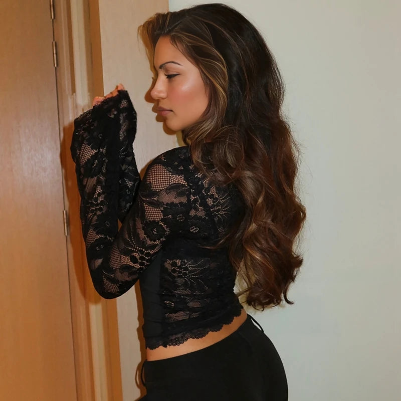 Hugcitar Women Fashion Square Collar Patchwork Lace Floral Print Long Sleeve Sexy Crop T-Shirt Sheer Summer Clothes Party Club