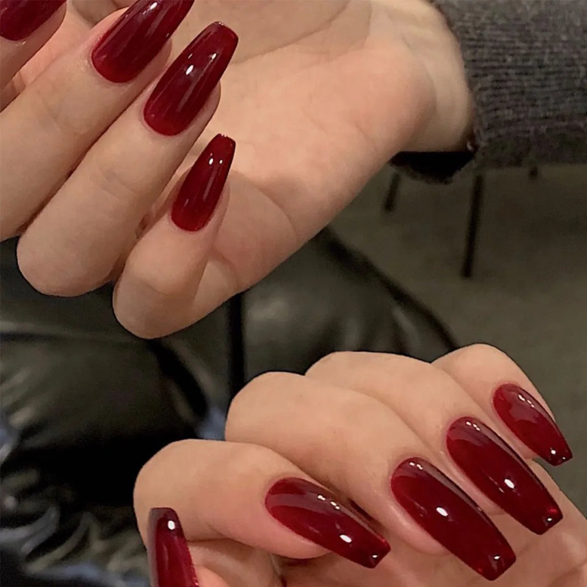 Red Stiletto False Nails Tips Almond Press on Nail French Tip Solid Color Fake Nails for Women New Year Party DIY Manicure 24Pcs