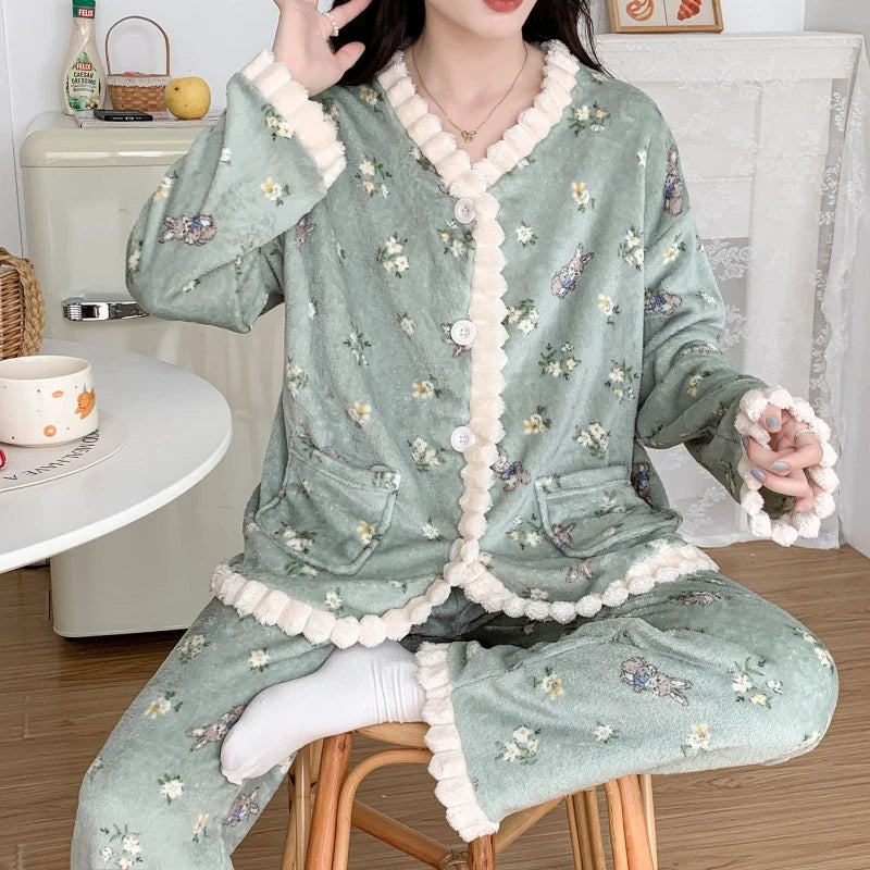 Women's Coral Fleece Pajamas - Printed Button Cardigan Sleep Set - photo 7