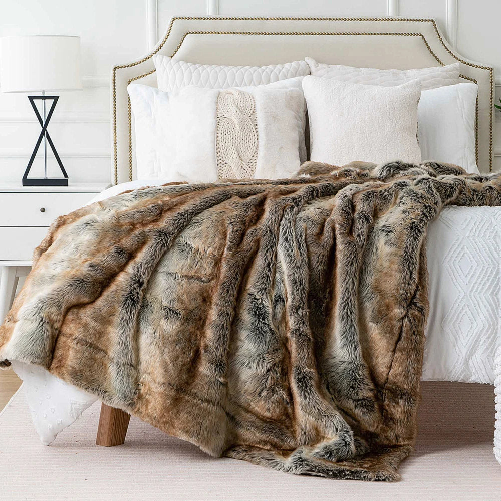 Faux Fur Throw Blanket, Fluffy Plush Sofa Throw