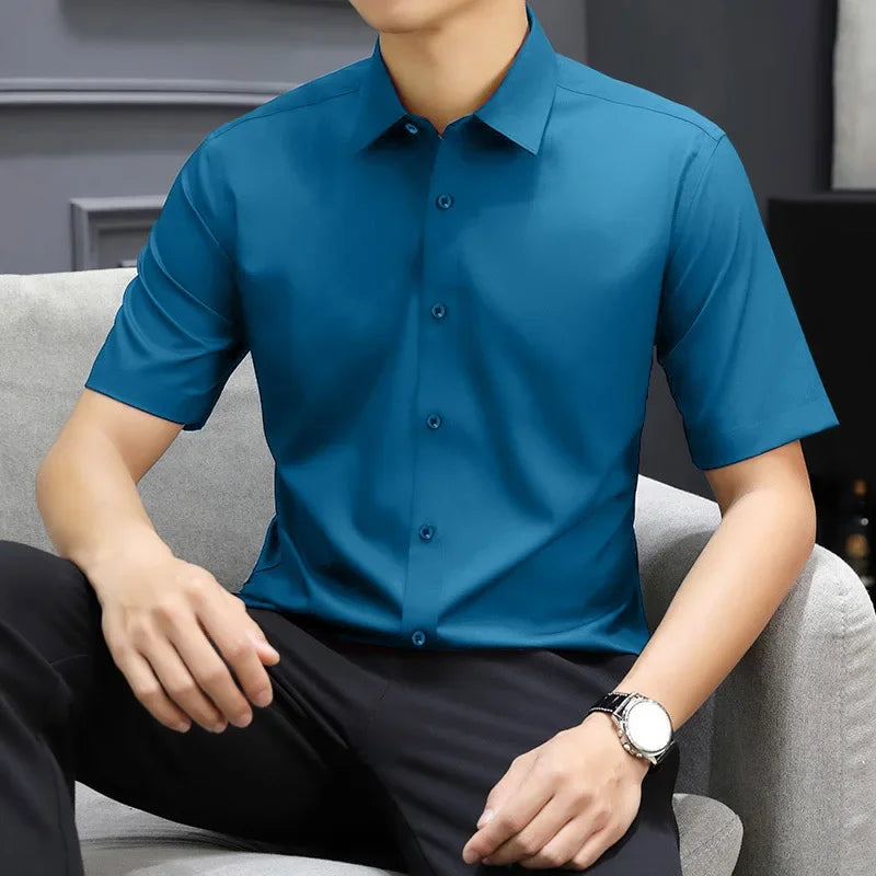 Men's Solid Short-Sleeve Shirt - No-Iron, Versatile Summer Casual