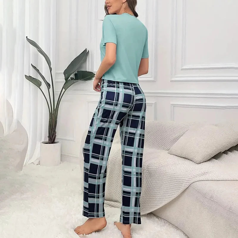 Women's Crew Neck Tee & Plaid Pants Pajama Set - photo 2